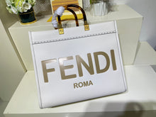 Load image into Gallery viewer, Fendi Sunshine Shopper Medium Bag