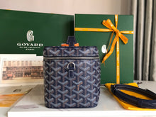 Load image into Gallery viewer, Goyard Muse Vanity Case Bag