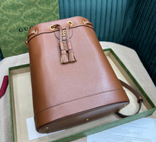 Load image into Gallery viewer, Gucci Diana Mini Bucket Bag