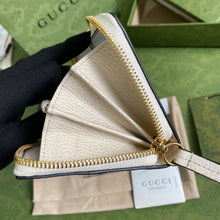 Load image into Gallery viewer, Gucci GG Marmont Continental Wallet