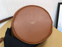 Load image into Gallery viewer, Celine Teen Bucket 16 Bag
