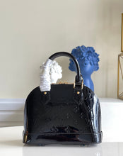 Load image into Gallery viewer, Louis Vuitton Alma BB Bag