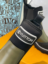 Load image into Gallery viewer, Louis Vuitton Beaubourg Ankle Boots
