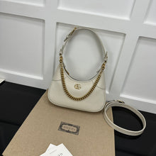 Load image into Gallery viewer, Gucci Aphrodite Small shoulder Bag