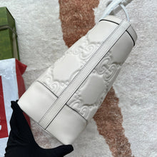 Load image into Gallery viewer, Gucci GG Matelasse Leather Medium Tote Bag