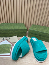 Load image into Gallery viewer, Gucci GG Platform Sandal