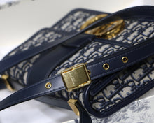 Load image into Gallery viewer, Christian Dior 30 Montaigne Bag