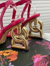 Load image into Gallery viewer, Dolce & Gabbana Patent Leather Sandals