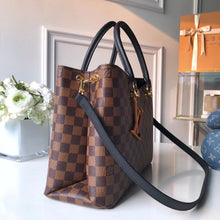 Load image into Gallery viewer, Louis Vuitton Riverside Bag