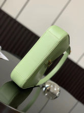 Load image into Gallery viewer, YSL Le 5 A 7 Hobo Bag In Smooth Leather