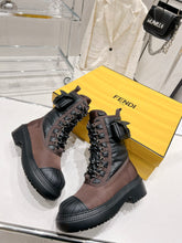 Load image into Gallery viewer, Fendi Domino Boots