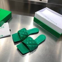 Load image into Gallery viewer, Bottega Veneta Lido Sandals