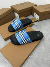 Load image into Gallery viewer, Burberry Men Slides