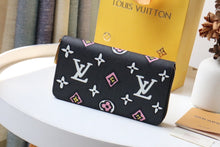 Load image into Gallery viewer, Louis Vuitton Zippy Wallet