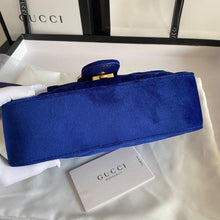Load image into Gallery viewer, Gucci Marmont Small Shoulder Bag