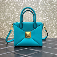 Load image into Gallery viewer, Valentino One Stud Small Bag