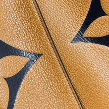 Load image into Gallery viewer, Louis Vuitton Crafty NeoNoe MM Bag