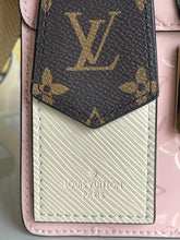 Load image into Gallery viewer, Louis Vuitton Spring Street Bag