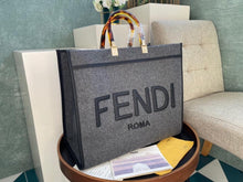 Load image into Gallery viewer, Fendi Sunshine Shopper Large Bag