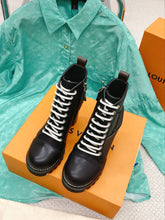 Load image into Gallery viewer, Louis Vuitton Star Trail Ankle Boots