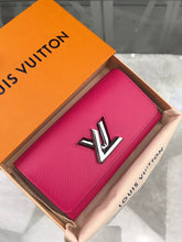 Load image into Gallery viewer, Louis Vuitton Twist Wallet