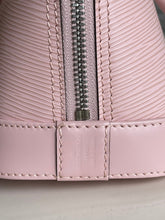 Load image into Gallery viewer, Louis Vuitton Alma BB Bag