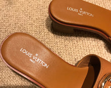 Load image into Gallery viewer, Louis Vuitton Lock It Mule
