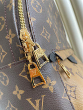 Load image into Gallery viewer, Louis Vuitton Palm Spring PM Bag