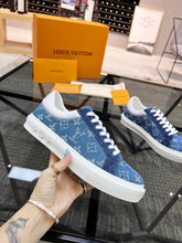 Load image into Gallery viewer, Louis Vuitton Ollie Sneakers