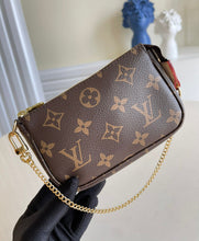 Load image into Gallery viewer, Louis Vuitton Mini Pochette Accessories Bag