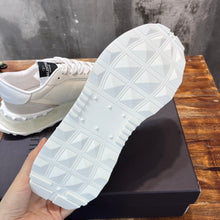 Load image into Gallery viewer, Valentino Netrunner Sneakers