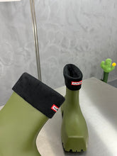 Load image into Gallery viewer, Balenciaga Trooper Boots