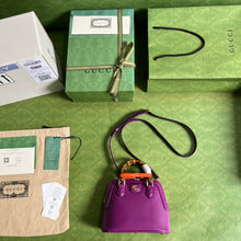 Load image into Gallery viewer, Gucci Diana Mini Tote Bag