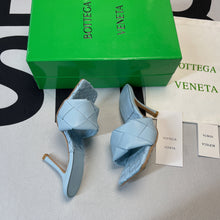 Load image into Gallery viewer, Bottega Veneta Heels