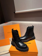 Load image into Gallery viewer, Louis Vuitton Baroque Ranger Boot