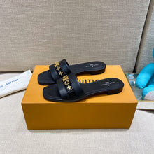 Load image into Gallery viewer, Louis Vuitton Revival Mule