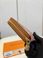 Load image into Gallery viewer, Louis Vuitton Zippy Wallet
