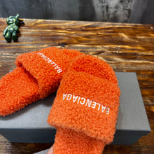 Load image into Gallery viewer, Balenciaga Furry Slide Sandals