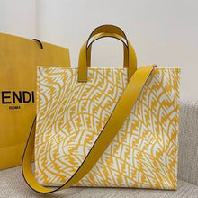 Load image into Gallery viewer, Fendi Shopper Bag