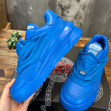 Load image into Gallery viewer, Versace Odissea Sneakers