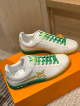 Load image into Gallery viewer, Louis Vuitton Luxembourg  Samothrace Sneakers