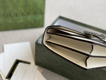 Load image into Gallery viewer, Gucci Dionysus Small Shoulder Bag - LUXURY KLOZETT