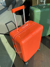 Load image into Gallery viewer, Rimowa Large Essential Suitcase