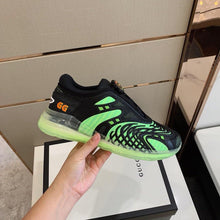 Load image into Gallery viewer, Gucci Ultrapace R Sneaker - LUXURY KLOZETT