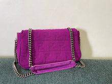 Load image into Gallery viewer, Fendi Midi Baguette Chain Bag