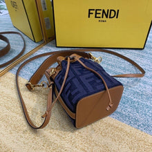 Load image into Gallery viewer, Fendi Mon Tresor Mini Bag - LUXURY KLOZETT