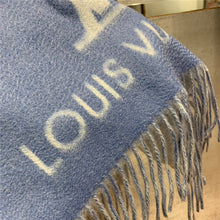 Load image into Gallery viewer, Louis Vuitton Reykjavik Scarf