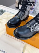 Load image into Gallery viewer, Louis Vuitton Metropolis Flat Ranger Boots
