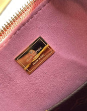 Load image into Gallery viewer, Louis Vuitton Alma BB Bag - LUXURY KLOZETT