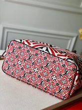 Load image into Gallery viewer, Louis Vuitton Crafty Neverfull MM Tote Bag - LUXURY KLOZETT